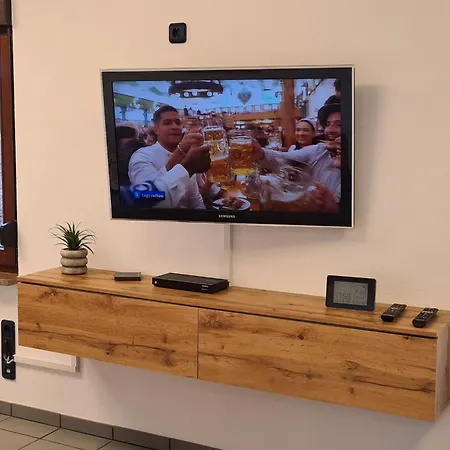 By Interhome Apartamento